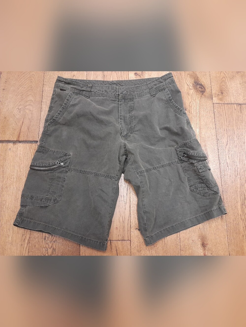 Kuhl 16S Outdoor Hiking Cargo Shorts Mens Size 34 Moss Green